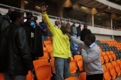 past-segun-praying-for-a-participant-at-soccer-city-3.5.10